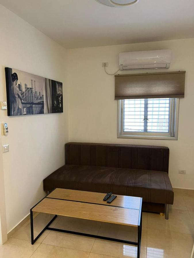 Apartments4You Etsel Бат-Ям Экстерьер фото
