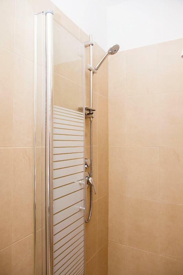 Apartments4You Etsel Бат-Ям Экстерьер фото